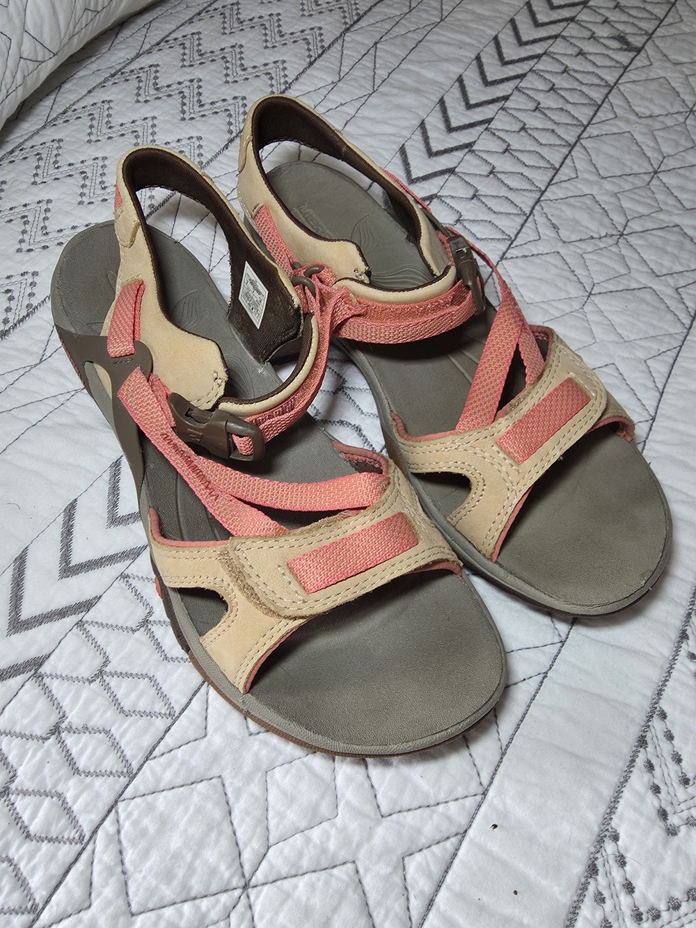 Merrell Women's Coral and Tan Outdoor Sport Sandals